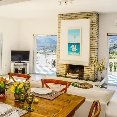 Semesterbostad View *