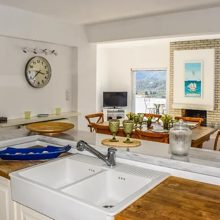 Semesterbostad View *