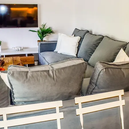 Semesterbostad View Punta